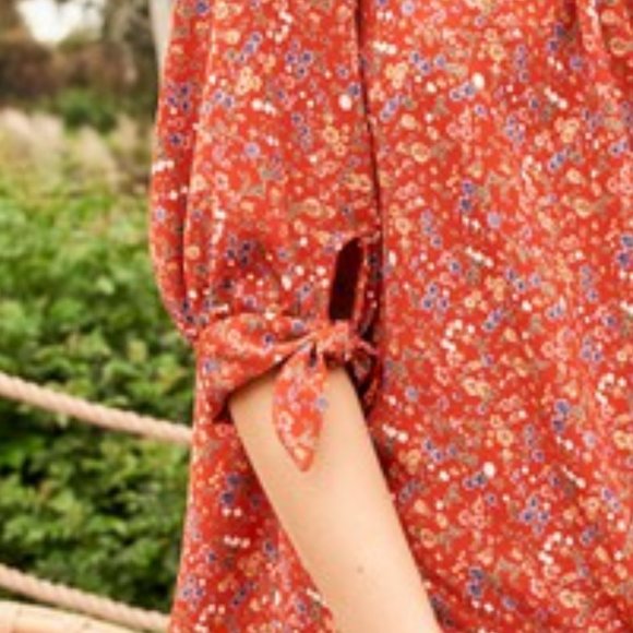 NWT Hailey Floral Off-shoulder Top - Picture 5 of 5